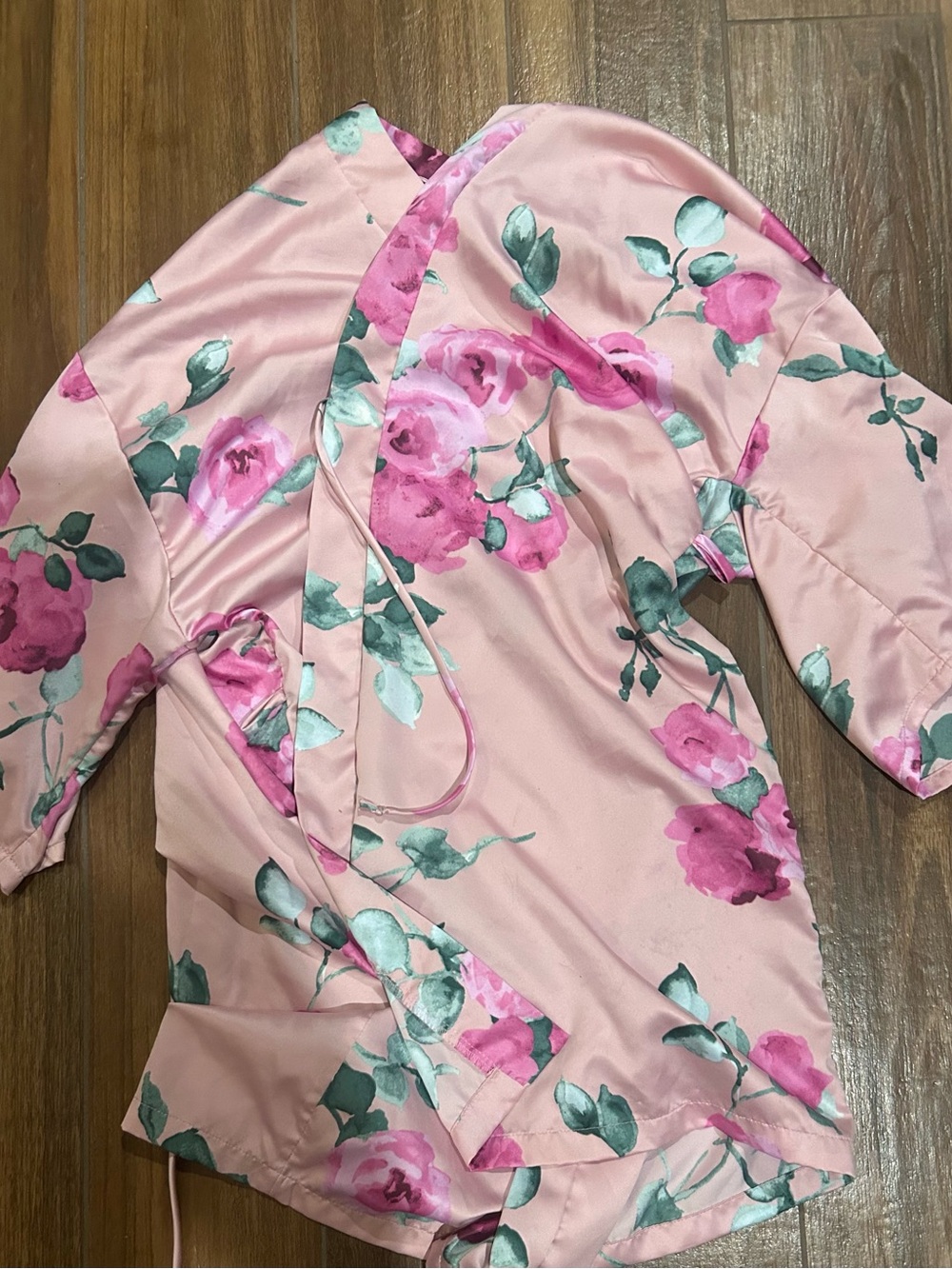Apt. 9 Pink Floral Satin Wrap Robe (Missing Belt)